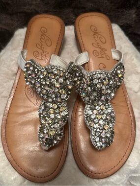 naughty monkey White Crystal Rhinestone Thong Sandals